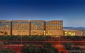 Hotel Vivanta by Taj Dwarka Delhi